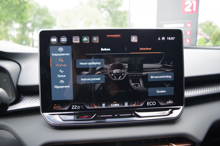 CUPRA Terramar 1.5 TSI e-Hybrid 204 PK Performance, 360 Camera, Head-Up, Matrix-LED, Adap. Cruise Control
