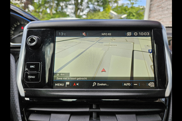 Peugeot 2008 1.2 PureTech GT-line Panoramadak! Trekhaak! Carplay! Airco/Clima! Cruise Control! Nette/Mooie Auto!
