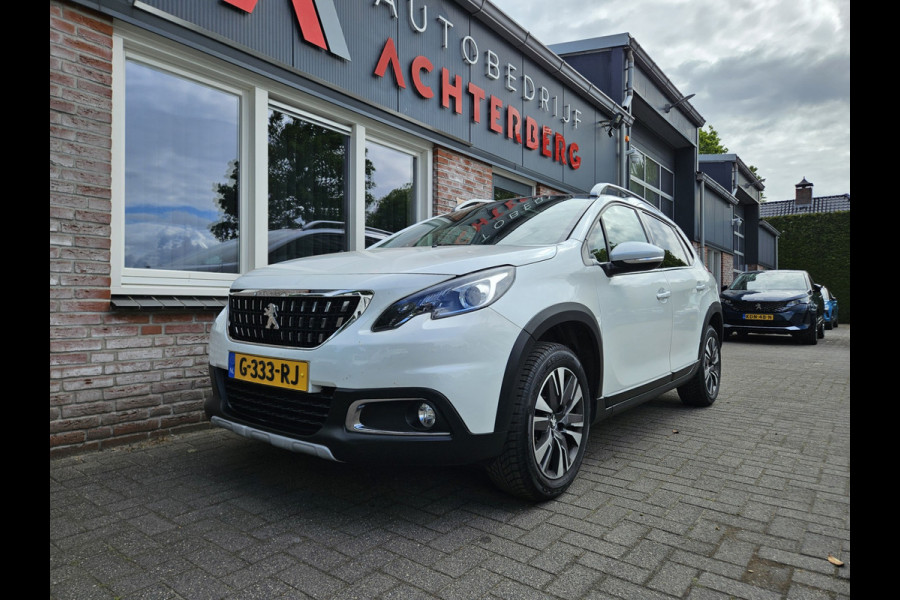 Peugeot 2008 1.2 PureTech GT-line Panoramadak! Trekhaak! Carplay! Airco/Clima! Cruise Control! Nette/Mooie Auto!