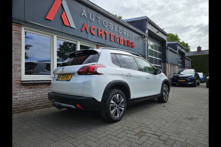Peugeot 2008 1.2 PureTech GT-line Panoramadak! Trekhaak! Carplay! Airco/Clima! Cruise Control! Nette/Mooie Auto!