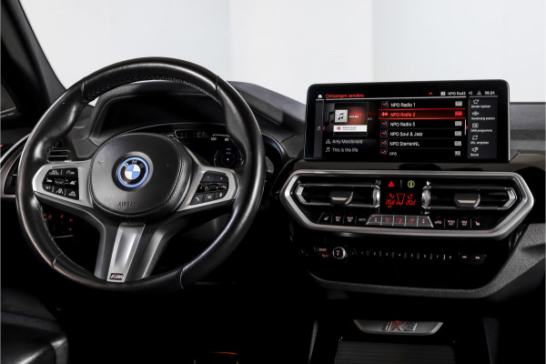 BMW iX3 High Executive M Sport 80 kWh | S/K-Panodak | Laser | Harman/Kardon | Dig. Cockpit | Adapt. Cruise | Stoelverw. | 360 camera | NAV+App. Connect | ECC | LM 20" |