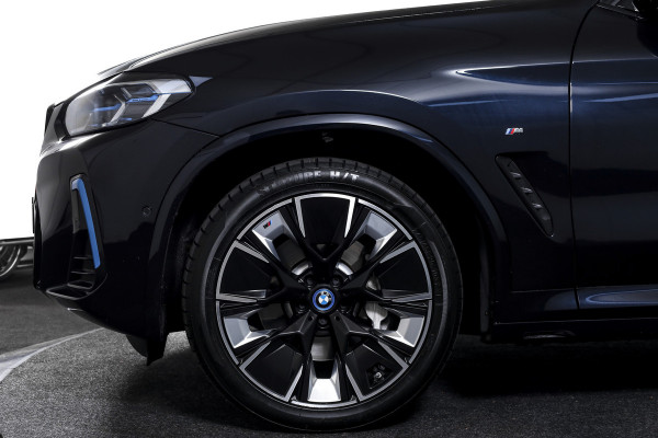 BMW iX3 High Executive M Sport 80 kWh | S/K-Panodak | Laser | Harman/Kardon | Dig. Cockpit | Adapt. Cruise | Stoelverw. | 360 camera | NAV+App. Connect | ECC | LM 20" |
