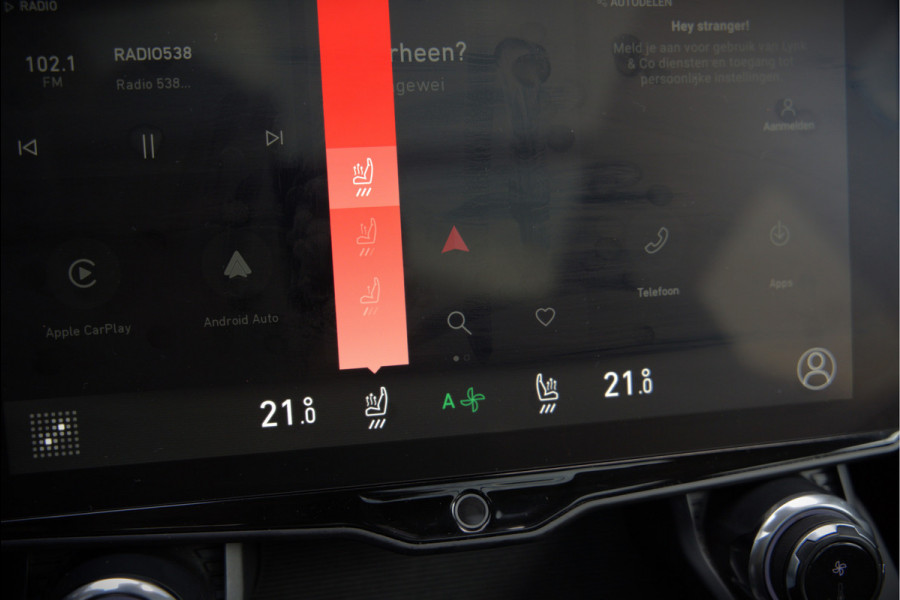 Lynk & Co 01 1.5 | Panoramadak | Stoelverwarming | Keyless | Apple Carplay | Adaptive Cruise Control | Infinity | Navigatie | Camera | Parkeersensoren | SOH 93,97%