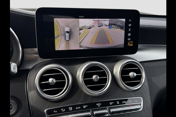 Mercedes-Benz GLC 300e 4MATIC AMG | Multibeam | Virtual | 360 | Sfeerverlichting | Dealer onderhouden | Dodehoek