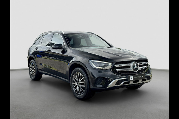 Mercedes-Benz GLC 300e 4MATIC AMG | Multibeam | Virtual | 360 | Sfeerverlichting | Dealer onderhouden | Dodehoek