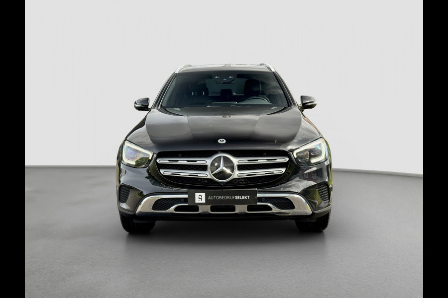Mercedes-Benz GLC 300e 4MATIC AMG | Multibeam | Virtual | 360 | Sfeerverlichting | Dealer onderhouden | Dodehoek