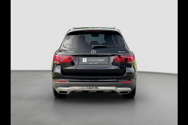 Mercedes-Benz GLC 300e 4MATIC AMG | Multibeam | Virtual | 360 | Sfeerverlichting | Dealer onderhouden | Dodehoek