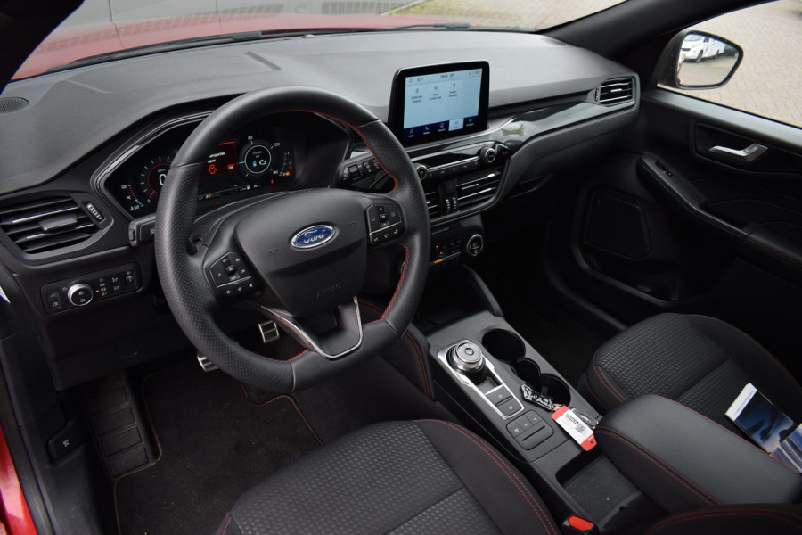 Ford Kuga 2.5 PHEV Vignale | Pano | Apple Carplay | Stoelverwarming