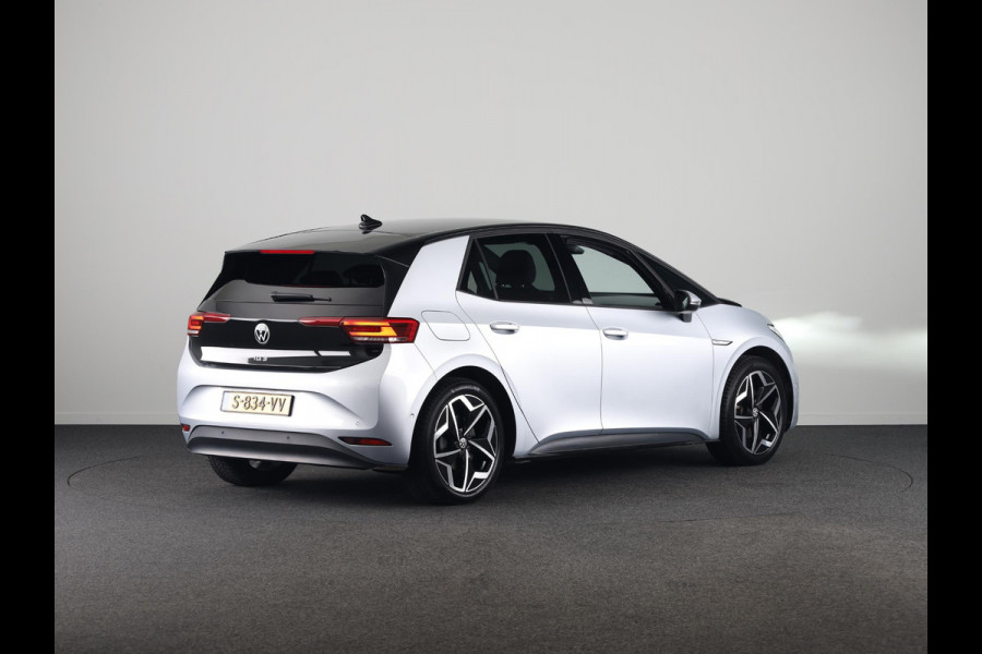 Volkswagen ID.3 Pro Edition 58 kWh 204pk | Navigatie | Parkeercamera | 19 inch Lichtmetalen velgen | Aplle Carplay /- Android auto