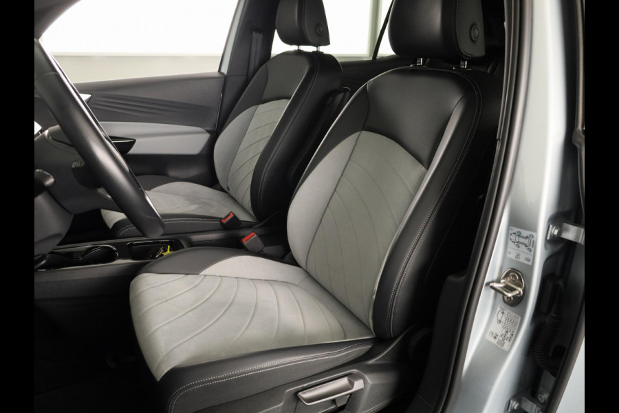 Volkswagen ID.3 Pro Edition 58 kWh 204pk | Navigatie | Parkeercamera | 19 inch Lichtmetalen velgen | Aplle Carplay /- Android auto