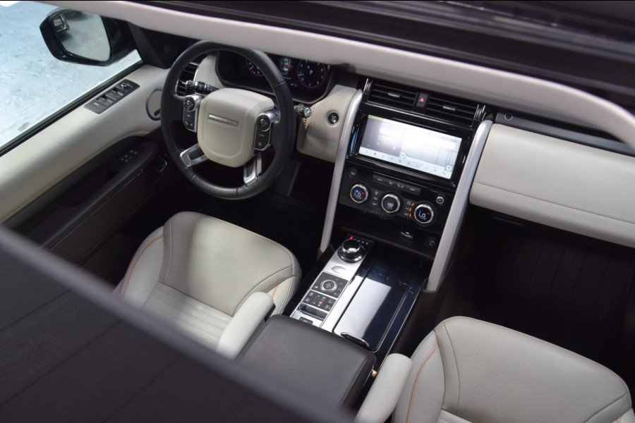 Land Rover Discovery 3.0 Si6 HSE Luxury 7p. Navi|Panoramadak|Massage|DVD Ent.|ijskast|340pk!