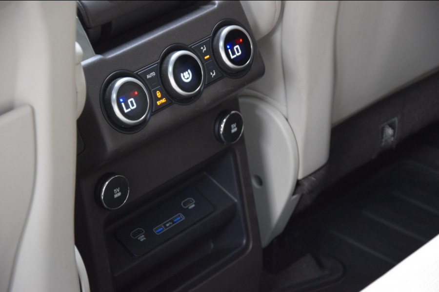 Land Rover Discovery 3.0 Si6 HSE Luxury 7p. Navi|Panoramadak|Massage|DVD Ent.|ijskast|340pk!