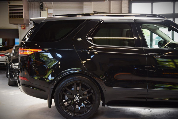 Land Rover Discovery 3.0 Si6 HSE Luxury 7p. Navi|Panoramadak|Massage|DVD Ent.|ijskast|340pk!