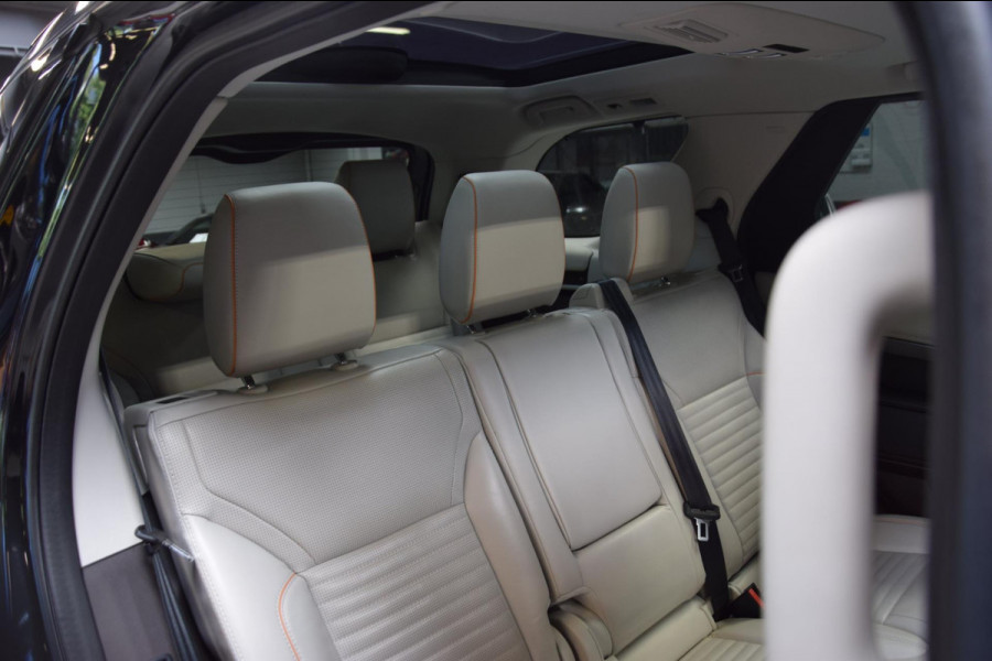 Land Rover Discovery 3.0 Si6 HSE Luxury 7p. Navi|Panoramadak|Massage|DVD Ent.|ijskast|340pk!
