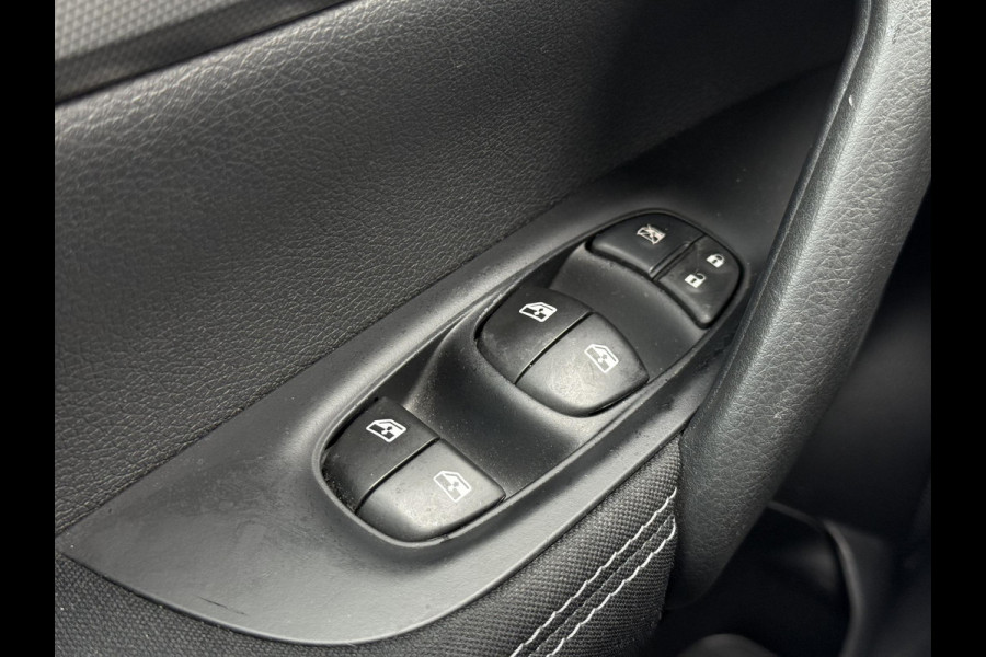 Nissan QASHQAI 1.2 N-Connecta 2e Eigenaar|Navi|Pano|360 Camera|Clima|Cruise|N.A.P|APK tot 02-2027