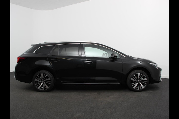 Toyota Corolla Touring Sports Automaat Hybrid 140 Active Camera Navigatie Apple Carplay/Android Auto Climate Control Parkeer sensoren Lichtmetalen Velgen