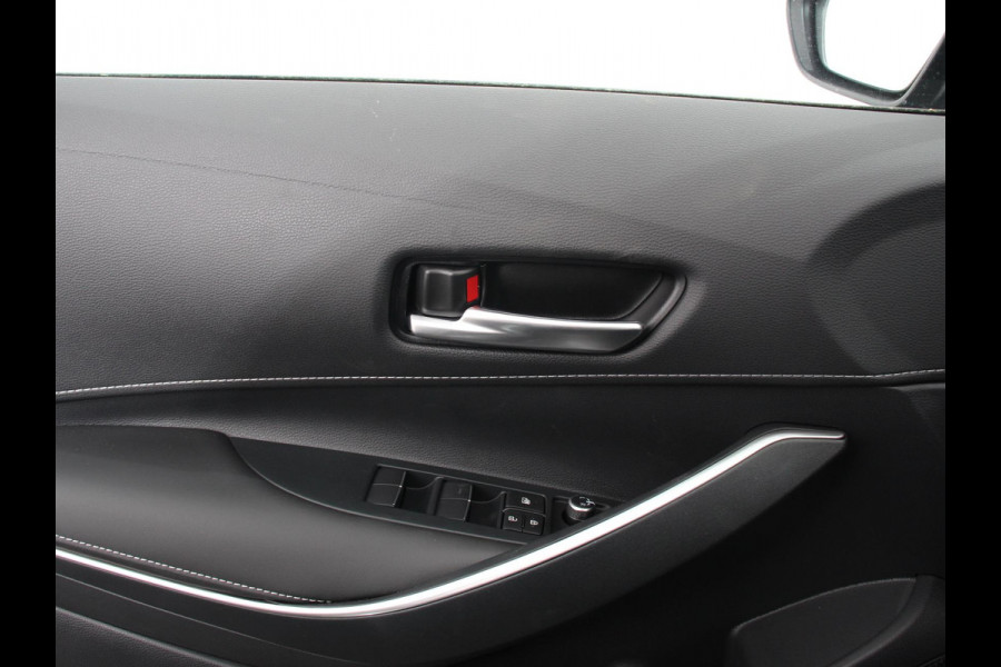 Toyota Corolla Touring Sports Automaat Hybrid 140 Active Camera Navigatie Apple Carplay/Android Auto Climate Control Parkeer sensoren Lichtmetalen Velgen