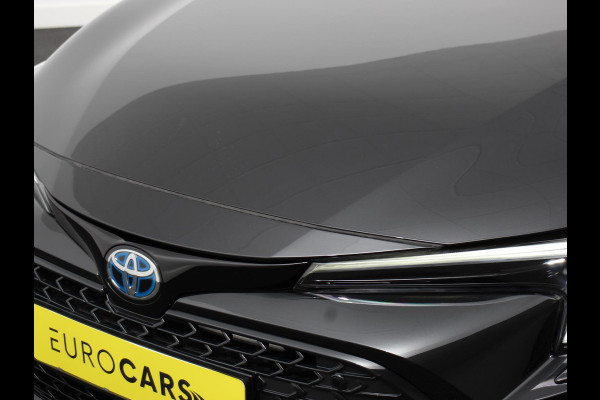 Toyota Corolla Touring Sports Automaat Hybrid 140 Active Camera Navigatie Apple Carplay/Android Auto Climate Control Parkeer sensoren Lichtmetalen Velgen