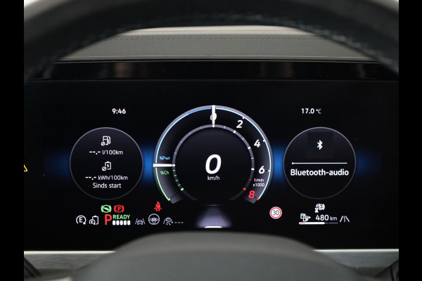 Volkswagen Passat Variant 1.5 eHybrid R-Line Edition 204 PK | Navigatie | Camera | wegklapbare trekhaak | elektrische klep | verlengde garantie