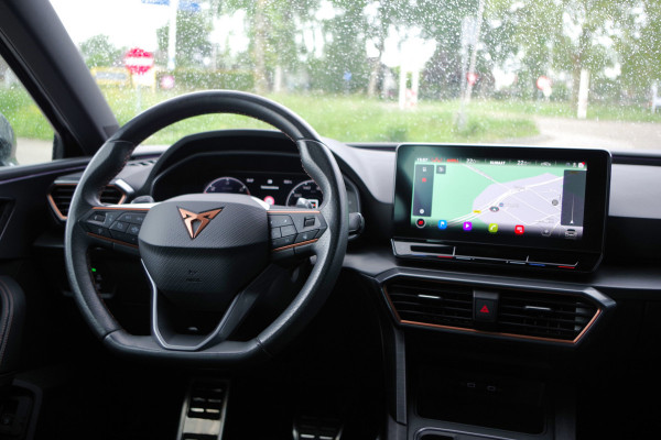 CUPRA Leon 1.4 e-Hybrid VZ 245 PK, Adap. Cruise Control, Matrix-LED, Stuur- & Stoelverwarming