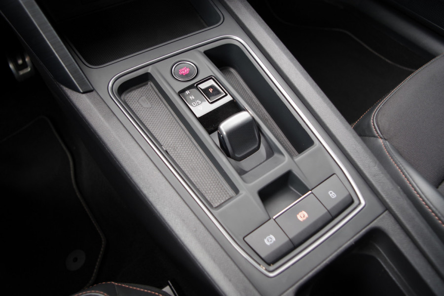 CUPRA Leon 1.4 e-Hybrid VZ 245 PK, Adap. Cruise Control, Matrix-LED, Stuur- & Stoelverwarming