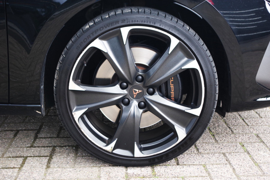 CUPRA Leon 1.4 e-Hybrid VZ 245 PK, Adap. Cruise Control, Matrix-LED, Stuur- & Stoelverwarming