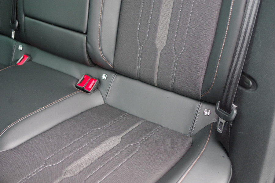 CUPRA Leon 1.4 e-Hybrid VZ 245 PK, Adap. Cruise Control, Matrix-LED, Stuur- & Stoelverwarming