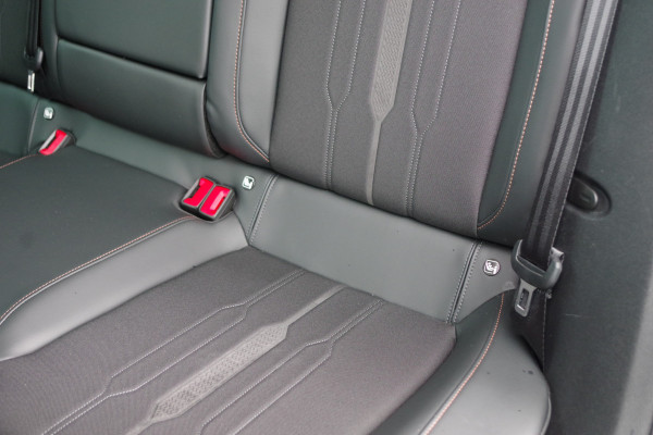 CUPRA Leon 1.4 e-Hybrid VZ 245 PK, Adap. Cruise Control, Matrix-LED, Stuur- & Stoelverwarming