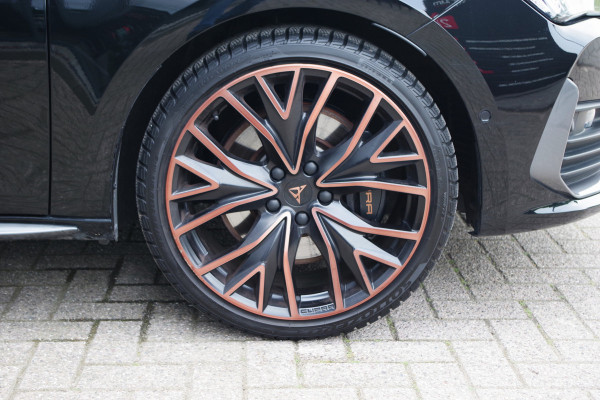 CUPRA Leon Sportstourer 1.4 e-Hybrid 245 PK VZ Copper Edition, Trekhaak, Stuur- & Stoelverwarming, Adap. Cruise Control, Matrix-LED