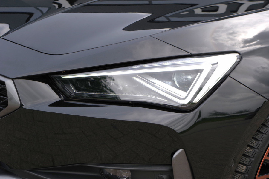 CUPRA Leon Sportstourer 1.4 e-Hybrid 245 PK VZ Copper Edition, Trekhaak, Stuur- & Stoelverwarming, Adap. Cruise Control, Matrix-LED