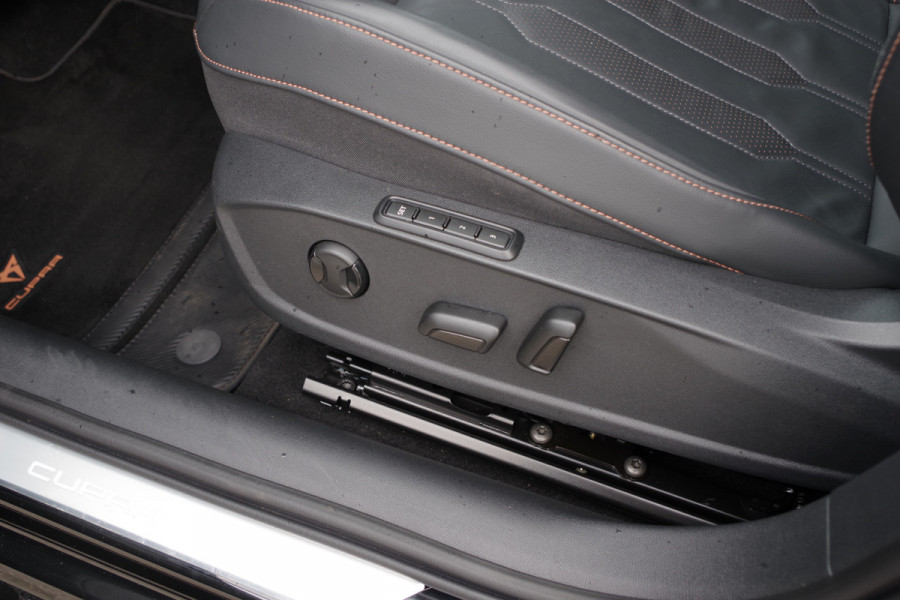 CUPRA Leon Sportstourer 1.4 e-Hybrid 245 PK VZ Copper Edition, Trekhaak, Stuur- & Stoelverwarming, Adap. Cruise Control, Matrix-LED