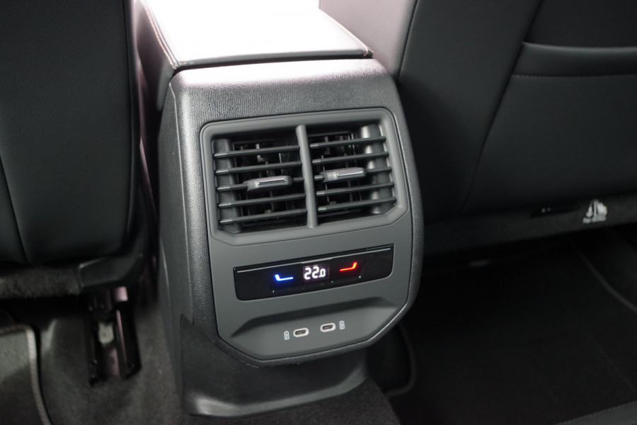 CUPRA Leon Sportstourer 1.4 e-Hybrid 245 PK VZ Copper Edition, Trekhaak, Stuur- & Stoelverwarming, Adap. Cruise Control, Matrix-LED