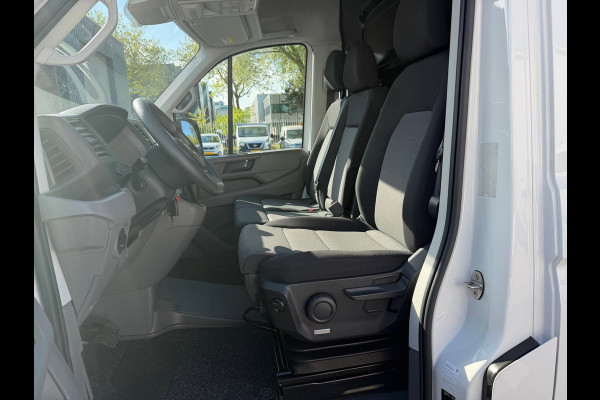 Volkswagen Crafter 35 2.0 TDI L4H3 Trendline / automaat / Laadklep Dhollandia / Camera