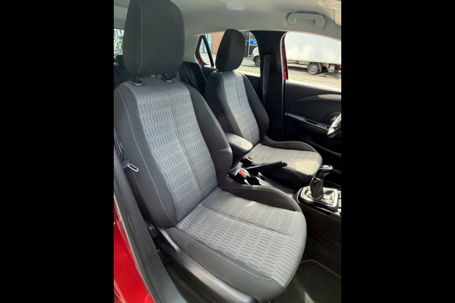 Opel Corsa 1.2 Edition - Apple CarPlay / Navigatie I Airco I Sport velgen I PDC I Stoel verwarming I Dealer onderhouden