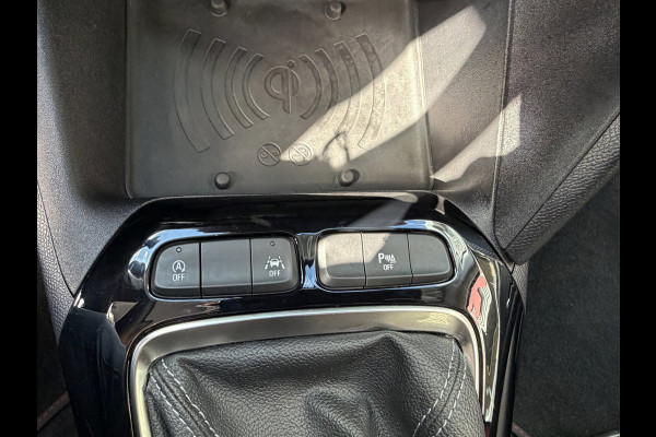 Opel Corsa 1.2 Edition - Apple CarPlay / Navigatie I Airco I Sport velgen I PDC I Stoel verwarming I Dealer onderhouden