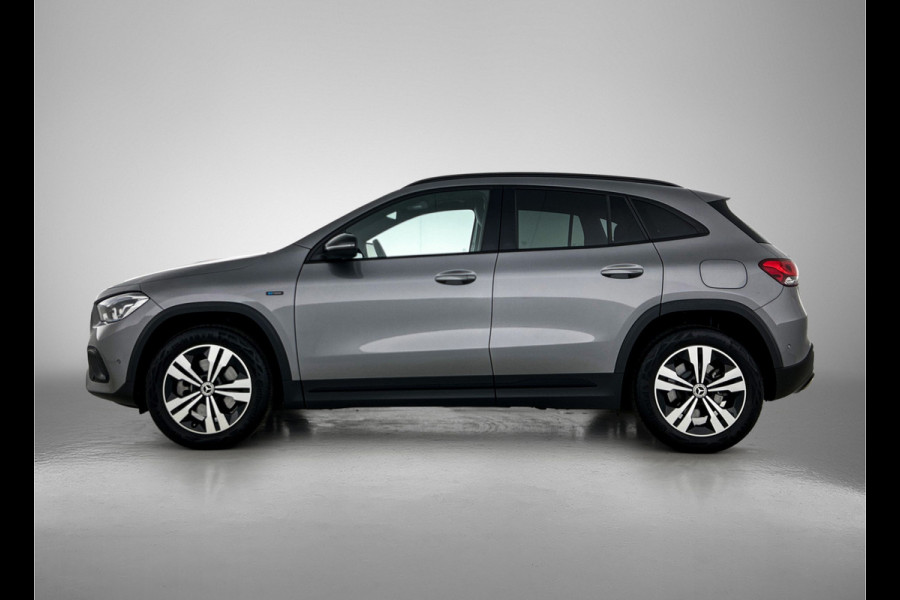 Mercedes-Benz GLA 250 e Progressive | Achteruitrijcamera | Sfeerverlichting | Navigatie | EASY PACK achterklep | Inclusief 24 maanden Mercedes-Benz Certified garantie voor Europa.