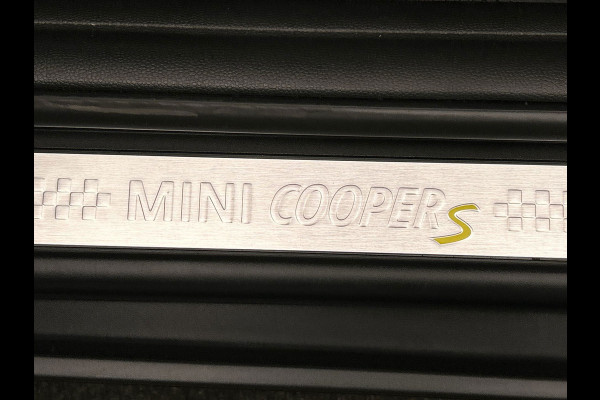 MINI Mini Electric Essential 33 kWh | SOH 100 % | Apple/Carplay | Stoelverwarming | Climate/Control