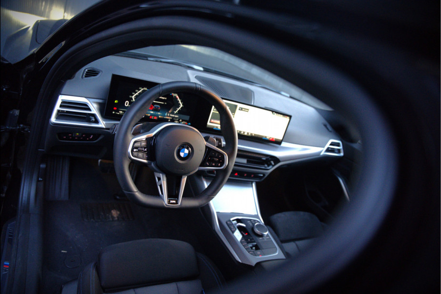 BMW 3 Serie Touring 330i xDrive High Excecutive M Sport | M Performance | Stoelverwarming | Camera | Navigatie | Parkeersensoren | Apple Carplay | Keyless | HIFI | Adaptive Cruise Control | DAB | LED | BTW | Fabrieksgarantie
