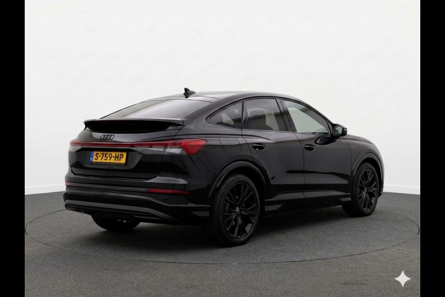 Audi Q4 Sportback e-tron 40 Advanced edition 77 kWh 204pk | Sonos Audio | 21 inch Lichtmetalen velgen | Parkeercamera |