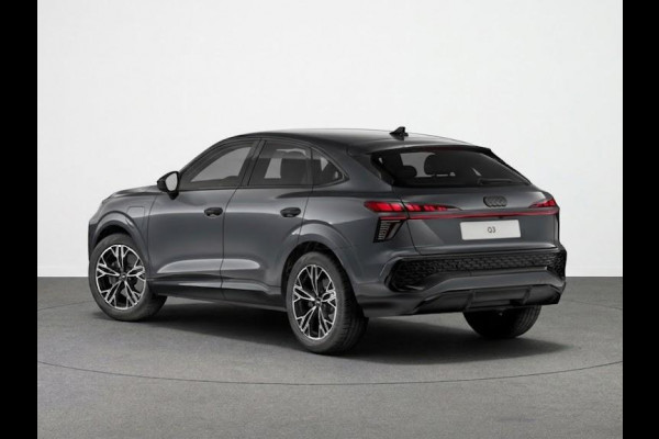 Audi Q3 Sportback S edition e-hybrid 272 pk | Techniekpakket plus | Lederen sportstoelen | Optiekpakket zwart | Privacy glas |