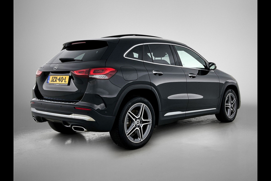 Mercedes-Benz GLA 250 e AMG Plug-In Hybride | Panoramadak | Trekhaak | Sfeerverlichting | Keyless Go | Parkeerpakket met Camera | Inclusief 24 maanden Mercedes-Benz Certified garantie voor Europa.