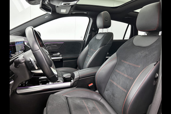 Mercedes-Benz GLA 250 e AMG Plug-In Hybride | Panoramadak | Trekhaak | Sfeerverlichting | Keyless Go | Parkeerpakket met Camera | Inclusief 24 maanden Mercedes-Benz Certified garantie voor Europa.