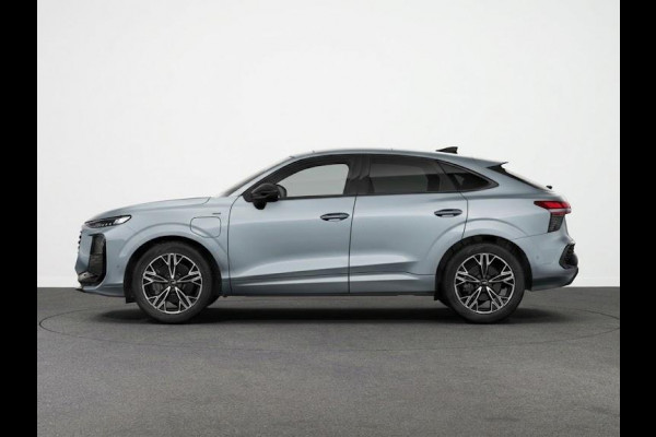 Audi Q3 Sportback S edition e-hybrid 272 pk | Techniekpakket plus | Glazen panoramadak | Optiekpakket zwart | 19'' lichtmetalen velgen |