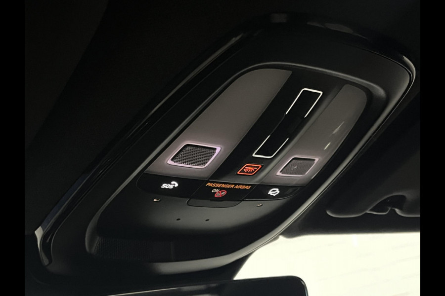 Volvo XC40 Recharge Single motor Ultimate Open dak | Adapt. Cruise | 360 camera | Stuur-/stoelverwarming | Harman Kardon | Carplay