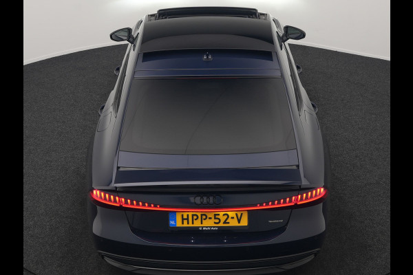 Audi A7 Sportback 50 TFSI e Quattro 2x S Line PHEV 299pk | Trekhaak Af Fabriek | Panodak | Head Up | Adaptive Cruise | Bang & Olufsen | 360 Camera | Alcantara Sportstoelen Memory & Verwarmd | Matrix LED | Stuur Verwarmd | Sfeerverlichting | Keyless | Plug In Hybrid |
