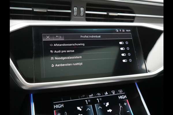 Audi A7 Sportback 50 TFSI e Quattro 2x S Line PHEV 299pk | Trekhaak Af Fabriek | Panodak | Head Up | Adaptive Cruise | Bang & Olufsen | 360 Camera | Alcantara Sportstoelen Memory & Verwarmd | Matrix LED | Stuur Verwarmd | Sfeerverlichting | Keyless | Plug In Hybrid |