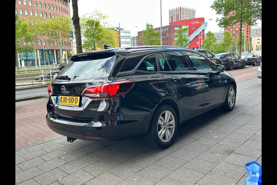 Opel Astra Sports Tourer 1.4 Business+ Automaat Airco Navi Camera Trekhaak