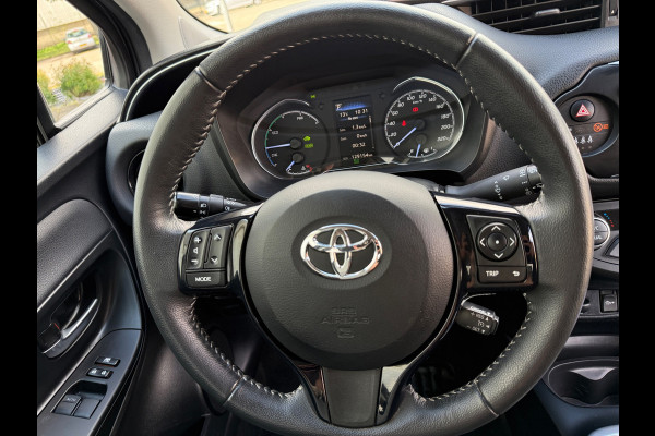 Toyota Yaris 1.5 HYBRID Design Sport 2018 AUTOMAAT CAM NAVI HISTORIE NAP