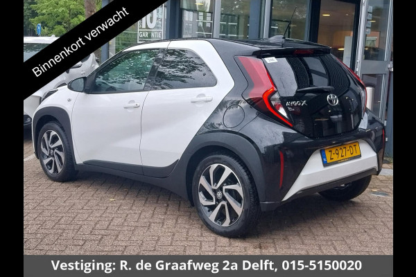 Toyota Aygo X 1.0 VVT-i MT Pulse Bi-Tone | Apple Carplay & AndroidAUTO | Climate Control | Lichtmetalen velgen |