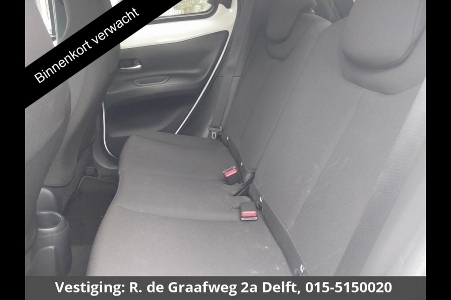 Toyota Aygo X 1.0 VVT-i MT Pulse Bi-Tone | Apple Carplay & AndroidAUTO | Climate Control | Lichtmetalen velgen |